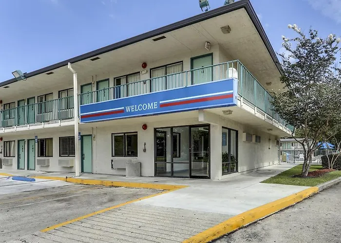 Hotel 6 Lafayette, La I-10&i-49 N
